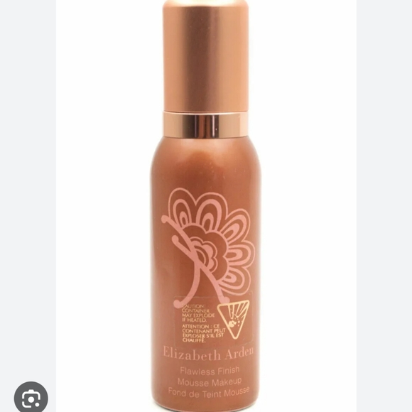 2- Elizabeth Arden Flawless Mousse Makeup Sheer Sunkissed Bronze 50ML